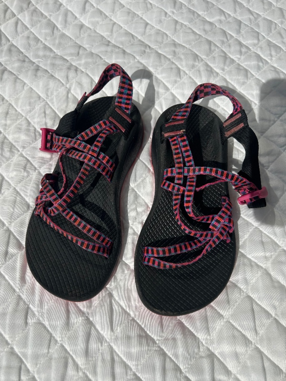Chaco classic scrappy sandals 8